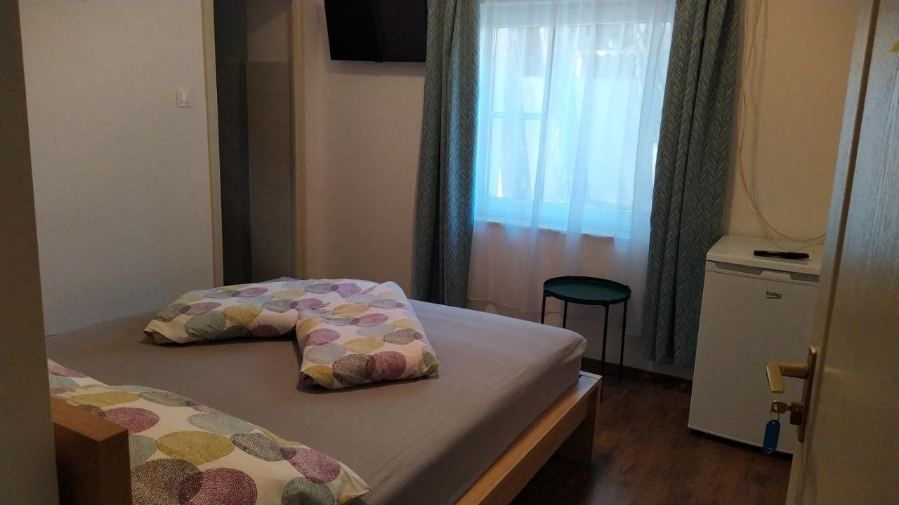Villa Adele Siófok Eksteriør billede